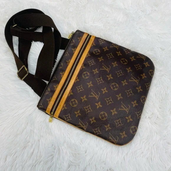 LOUIS VUITTON MONOGRAM POCHETTE BOSPHORE CROSSBODY BAG MI1006 ‼️PURGE SALE‼️ - Picture 16 of 16